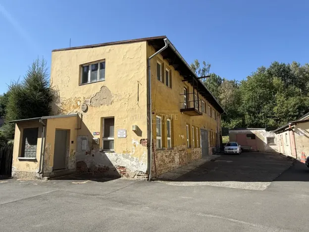 Prodej výrobních prostor, Karlovy Vary - Dvory, Chebská, 360 m2