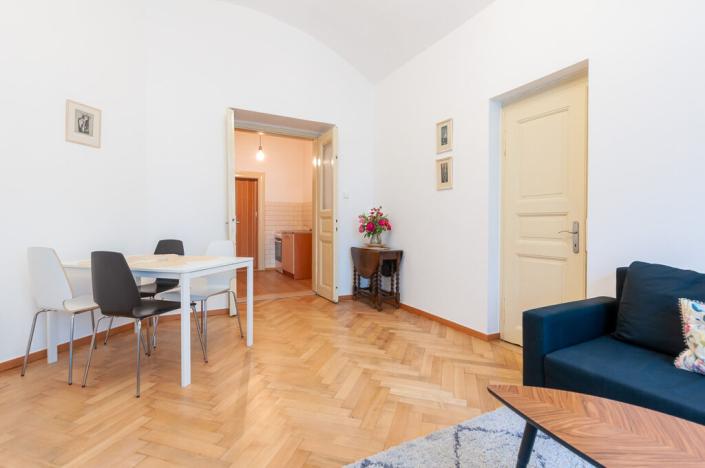 Pronájem bytu 2+kk, Praha - Nové Město, Na Zderaze, 59 m2