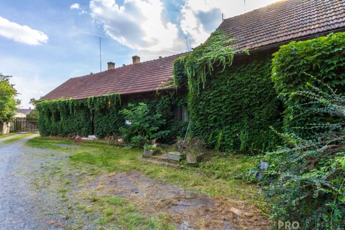 Prodej zemědělské usedlosti, Stochov, Okružní, 819 m2