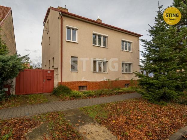 Prodej rodinného domu, Lužice, Velkomoravská, 160 m2