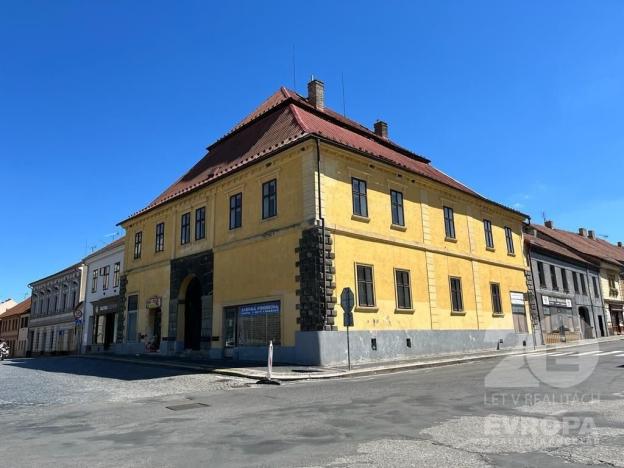 Prodej činžovního domu, Velvary, náměstí Krále Vladislava, 780 m2
