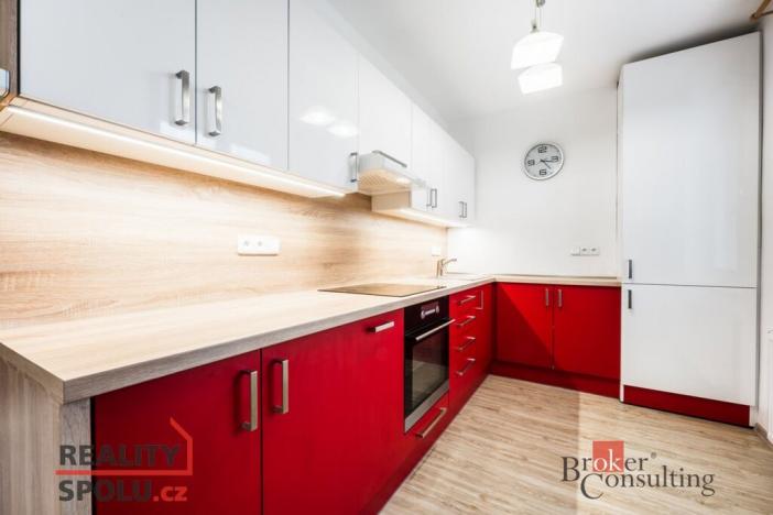 Prodej bytu 2+kk, Rosice, Mrštíkova, 51 m2