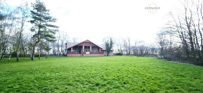 Prodej obchodního prostoru, Kralupy nad Vltavou, Hostivítova, 485 m2