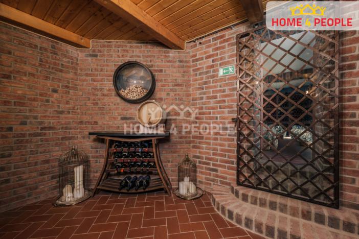 Prodej rodinného domu, Praha - Březiněves, Na hlavní, 370 m2