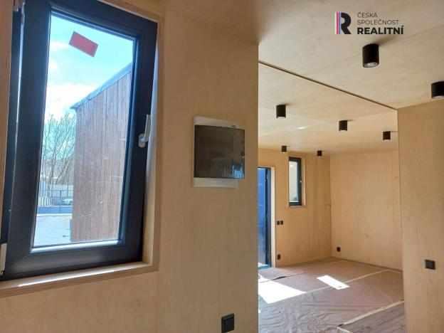 Prodej rodinného domu, Ostrov - Vykmanov, 34 m2