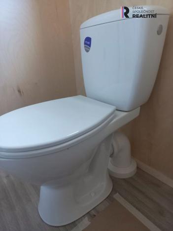 Prodej rodinného domu, Ostrov - Vykmanov, 34 m2