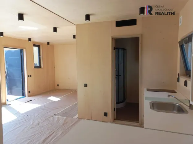 Prodej rodinného domu, Ostrov - Vykmanov, 34 m2