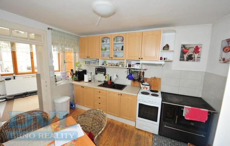 Prodej rodinného domu, Rašovice, 100 m2