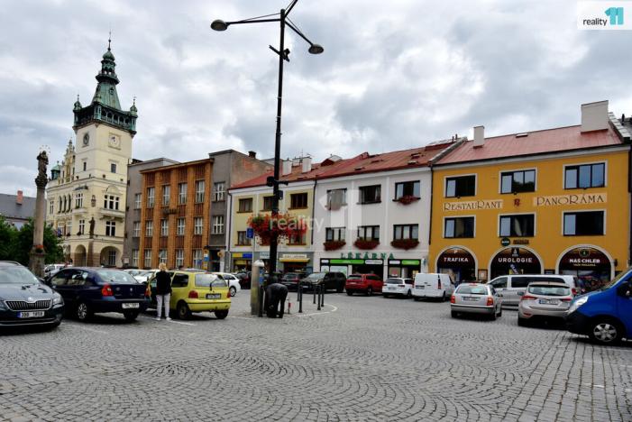 Pronájem kanceláře, Náchod, Masarykovo náměstí, 47 m2