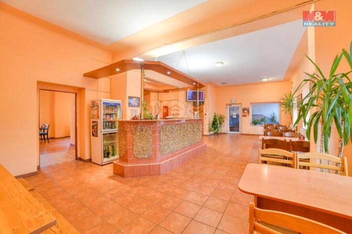 Pronájem restaurace, Cheb, 26. dubna, 100 m2