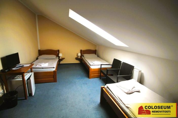 Prodej ubytování, Hevlín, 540 m2