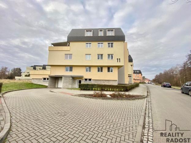 Pronájem garážového stání, Olomouc, Jarmily Glazarové, 12 m2