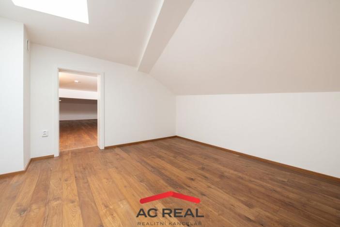 Prodej bytu 4+kk, Vrchlabí - Hořejší Vrchlabí, Horská, 155 m2