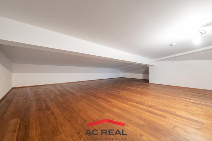 Prodej bytu 4+kk, Vrchlabí - Hořejší Vrchlabí, Horská, 155 m2