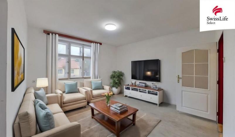 Prodej rodinného domu, Choltice, nám.Sv.Trojice, 174 m2