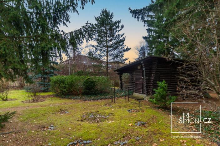 Prodej rodinného domu, Kamenice, Kruhová, 271 m2