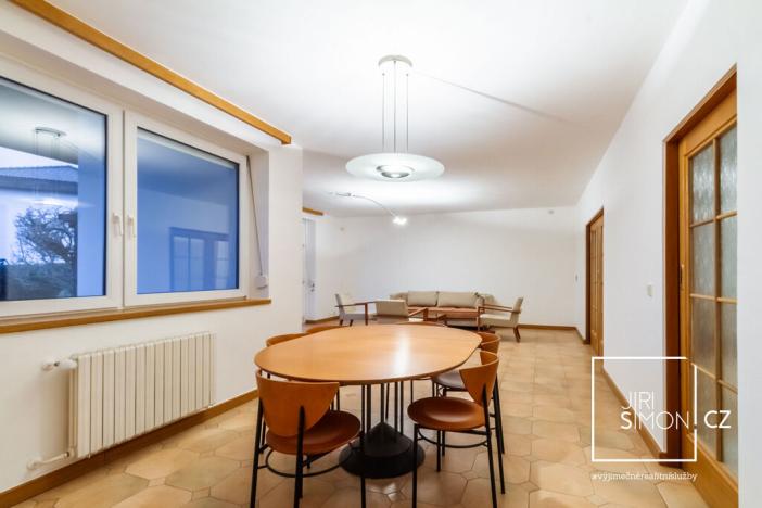 Prodej rodinného domu, Kamenice, Kruhová, 271 m2