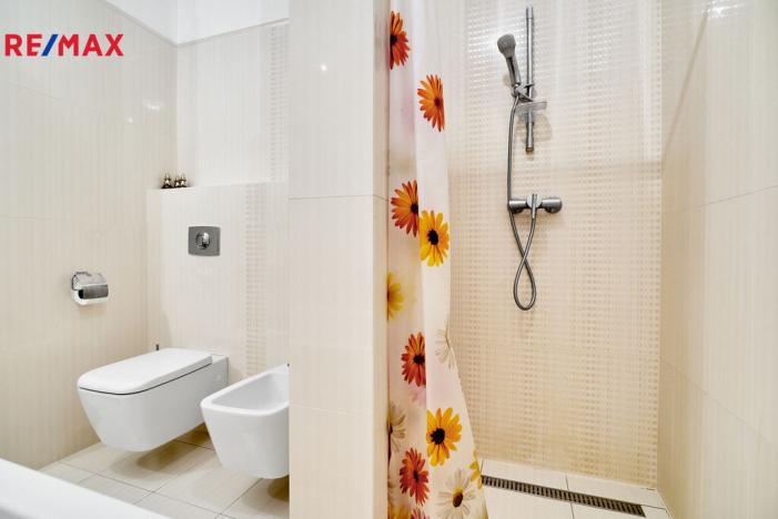 Prodej bytu 4+kk, Karlovy Vary, Zahradní, 141 m2