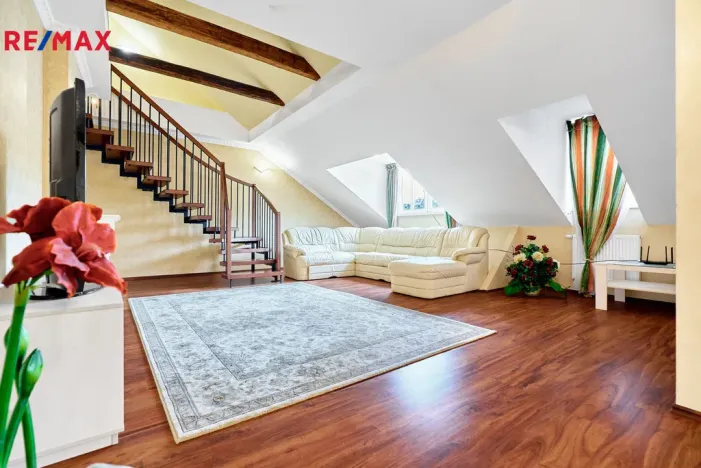 Prodej bytu 4+kk, Karlovy Vary, Zahradní, 141 m2