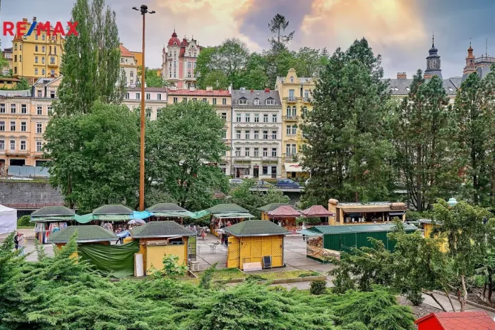 Prodej bytu 4+kk, Karlovy Vary, Zahradní, 141 m2
