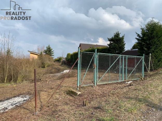 Prodej trvalého travního porostu, Chbany, 585 m2