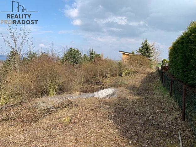 Prodej trvalého travního porostu, Chbany, 585 m2