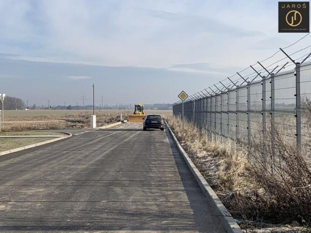 Prodej pozemku pro komerční výstavbu, Velké Přítočno, 13322 m2