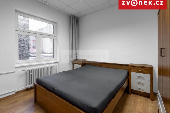 Pronájem bytu 2+kk, Zlín, Dlouhá, 50 m2