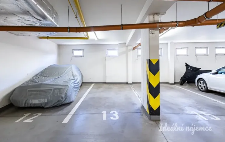 Pronájem bytu 1+kk, Praha - Kunratice, Za valem, 42 m2