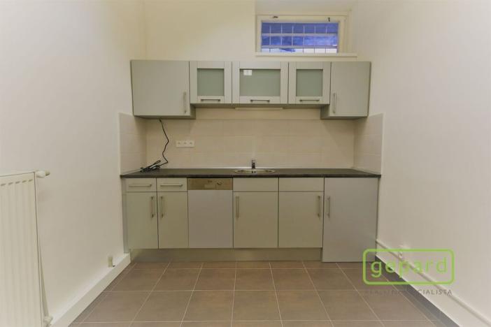 Pronájem kanceláře, Praha - Černý Most, Kpt. Stránského, 100 m2