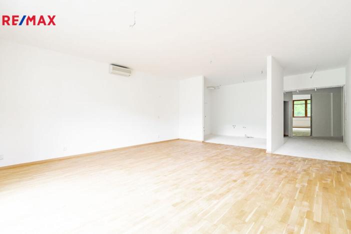 Prodej bytu 3+1, Karlovy Vary, U Imperiálu, 156 m2