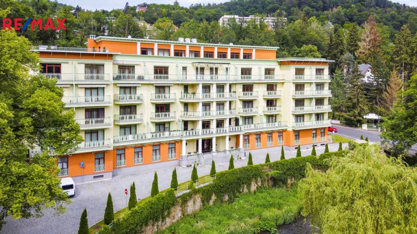 Prodej bytu 3+1, Karlovy Vary, U Imperiálu, 156 m2