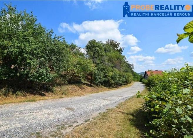 Prodej pozemku pro bydlení, Beroun, samota Pod Studánkou, 1200 m2