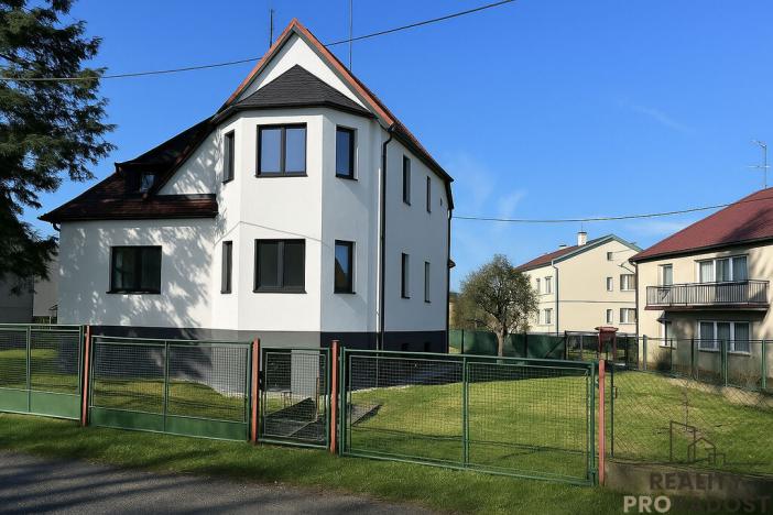 Prodej rodinného domu, Dobrá, 182 m2