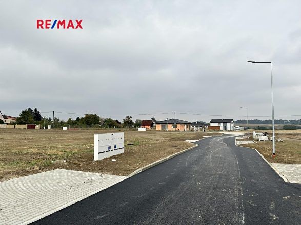 Prodej pozemku pro bydlení, Smečno, Hrdlívská, 1248 m2