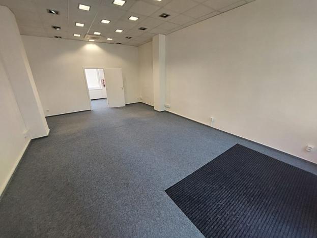 Pronájem obchodního prostoru, Hodonín, Sv. Čecha, 50 m2