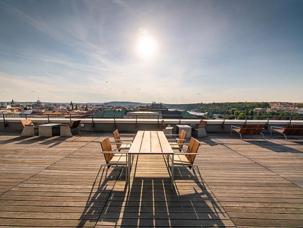 Pronájem kanceláře, Praha - Karlín, Ke Štvanici, 2080 m2