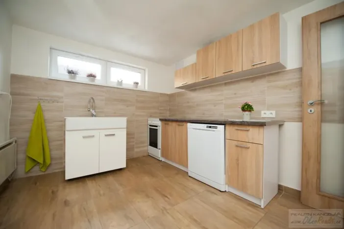 Prodej činžovního domu, Mikulov, U Bažantnice, 672 m2