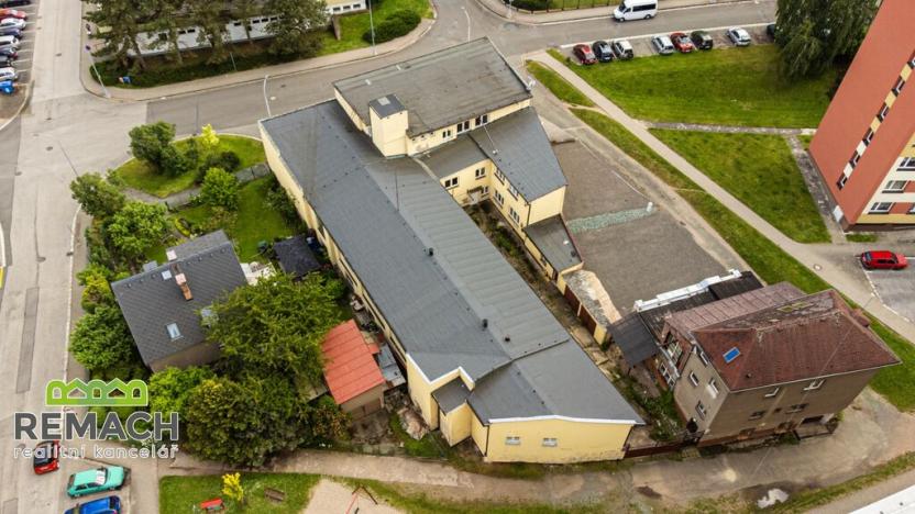 Pronájem obchodního prostoru, Náchod, Smiřických, 1100 m2