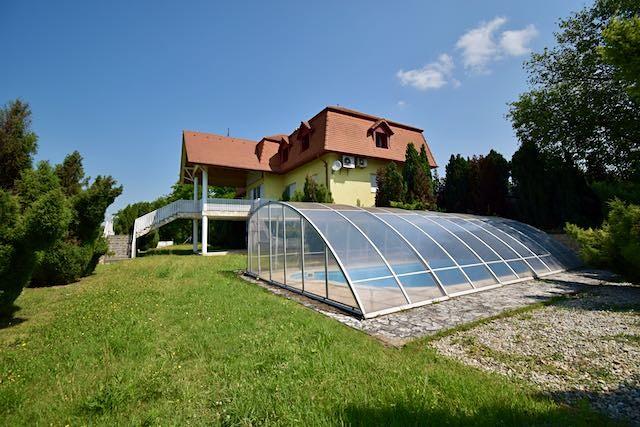 Prodej vily, Fonyód, Maďarsko, 490 m2