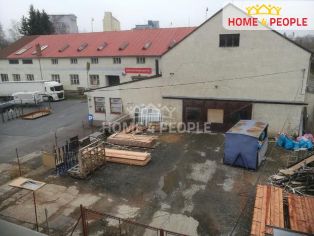 Pronájem skladu, Domažlice - Bezděkovské Předměstí, Masarykova, 1877 m2