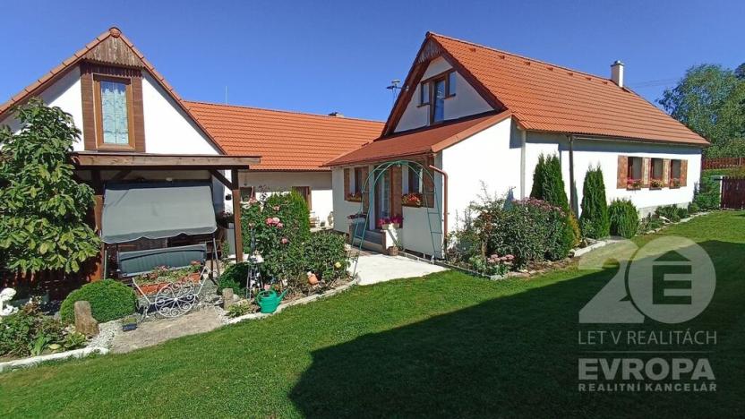 Prodej rodinného domu, Kozlovice, 176 m2