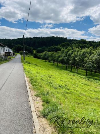 Prodej pozemku pro bydlení, Tichov, 668 m2