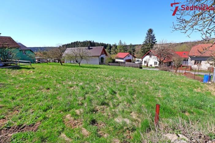 Prodej pozemku pro bydlení, Lhotka, 1080 m2