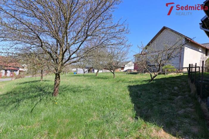 Prodej pozemku pro bydlení, Lhotka, 1080 m2