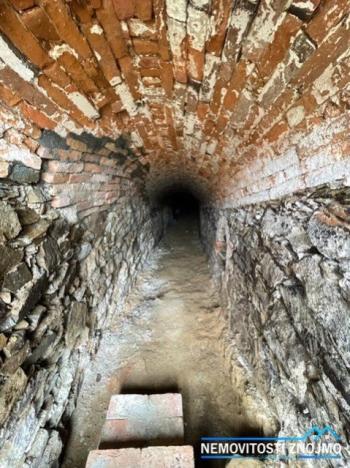 Prodej pozemku pro bydlení, Hodonice, Nádražní, 150 m2