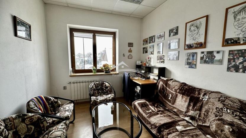 Pronájem obchodního prostoru, Křižanov, Benešovo náměstí, 116 m2