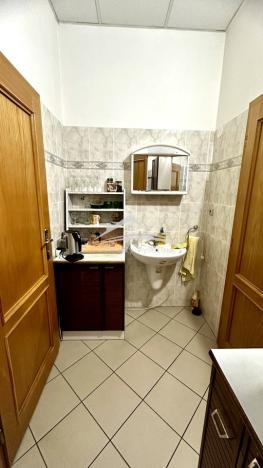 Pronájem obchodního prostoru, Křižanov, Benešovo náměstí, 116 m2