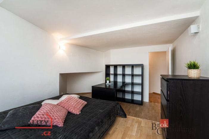 Pronájem bytu 6+kk, Praha - Vinohrady, Balbínova, 240 m2