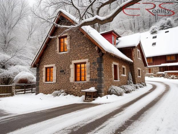 Prodej rodinného domu, Zásada, 200 m2